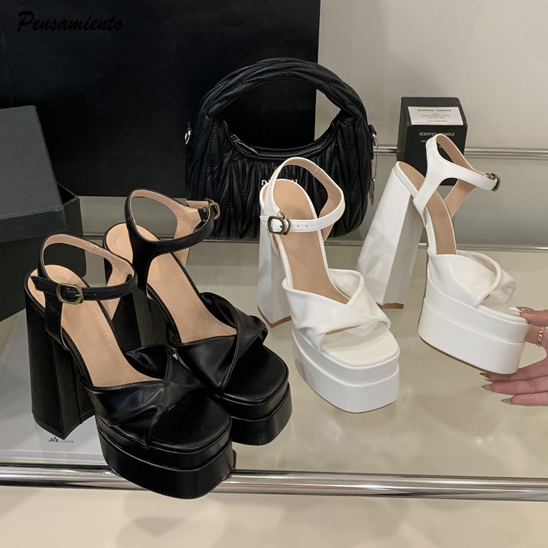 Summer Holiday Clothing Women - Yıldız tarzı Moda Çift Platform Takozlar
